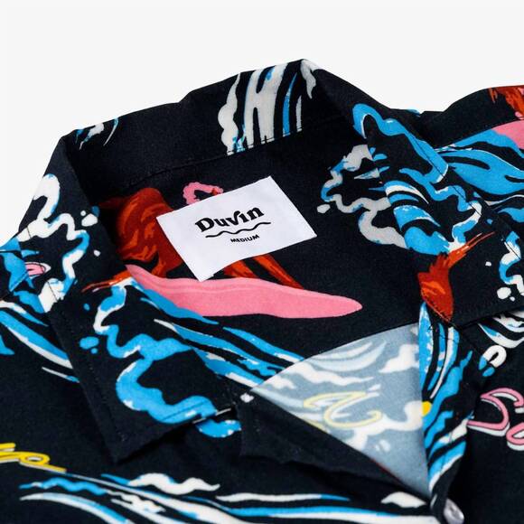NEW DUVIN surf's pup button up shirt in black multi - Picture 5 of 5